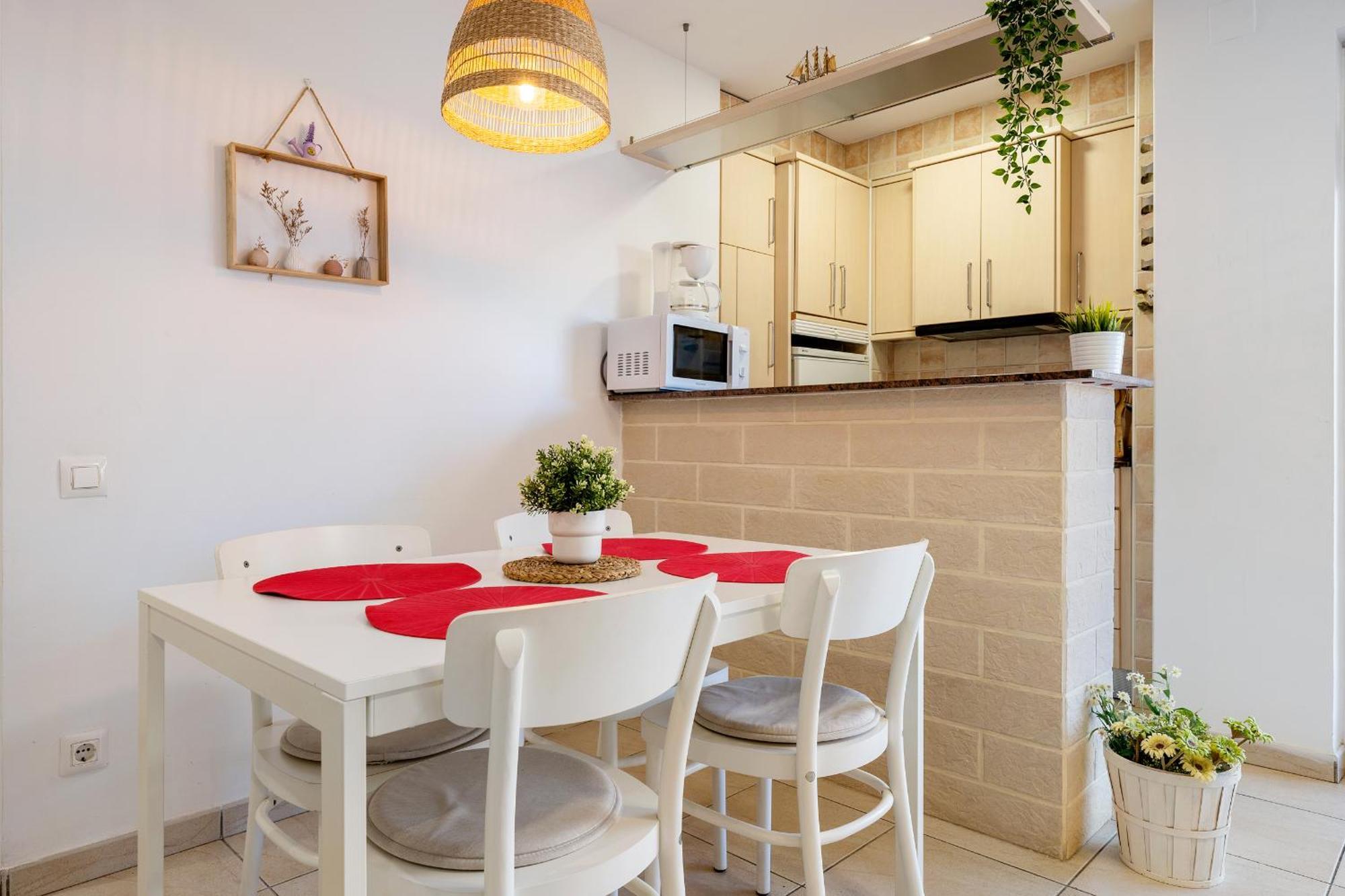 Hauzify I Apartament Llevant Santa Susana Exterior foto