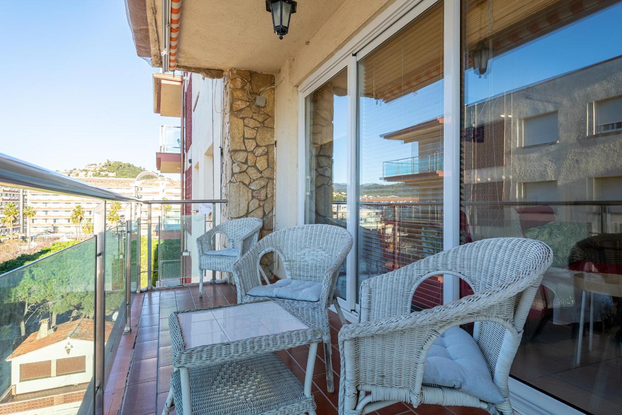 Hauzify I Apartament Llevant Santa Susana Exterior foto
