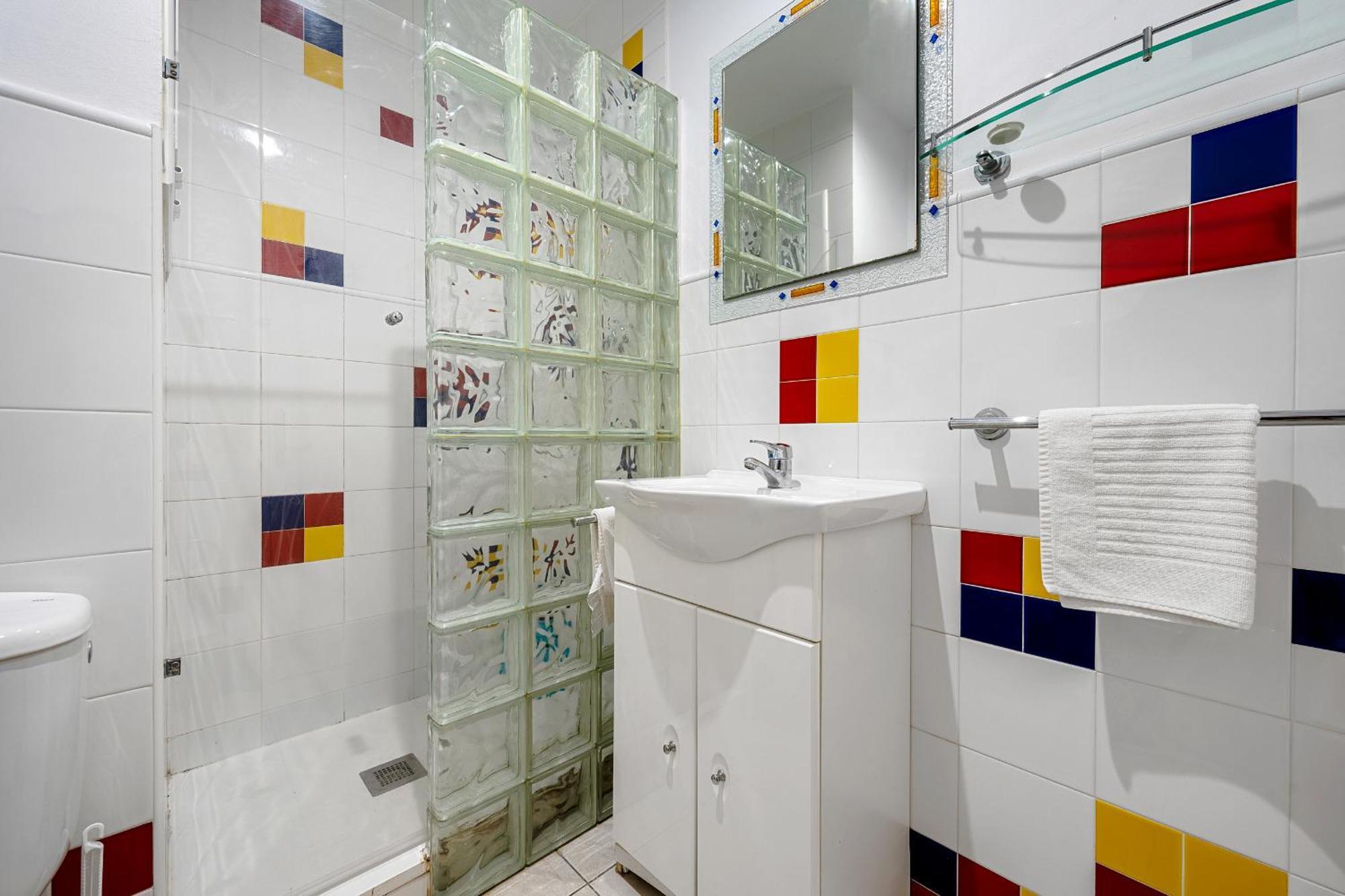 Hauzify I Apartament Llevant Santa Susana Exterior foto
