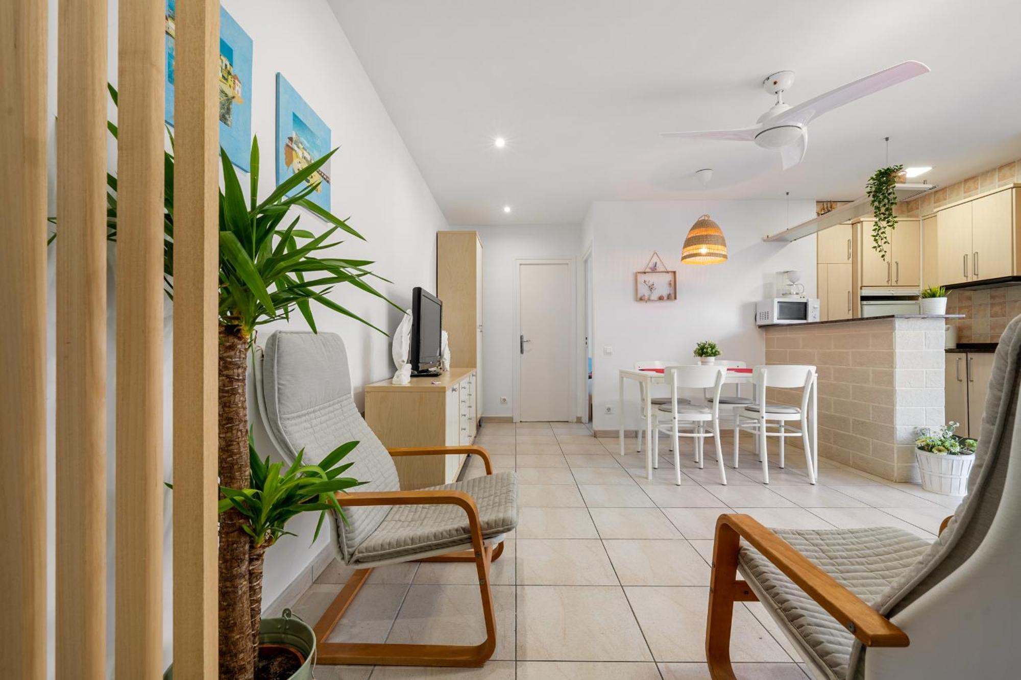 Hauzify I Apartament Llevant Santa Susana Exterior foto